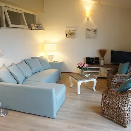 Strandslag Juliana 235 Daire *